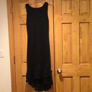Alyn Paige   Black  dress with ruffled bottom